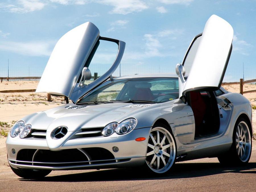  Mercedes-Benz SLR McLaren by Renntech 2004 года  (фото 3 из 3)